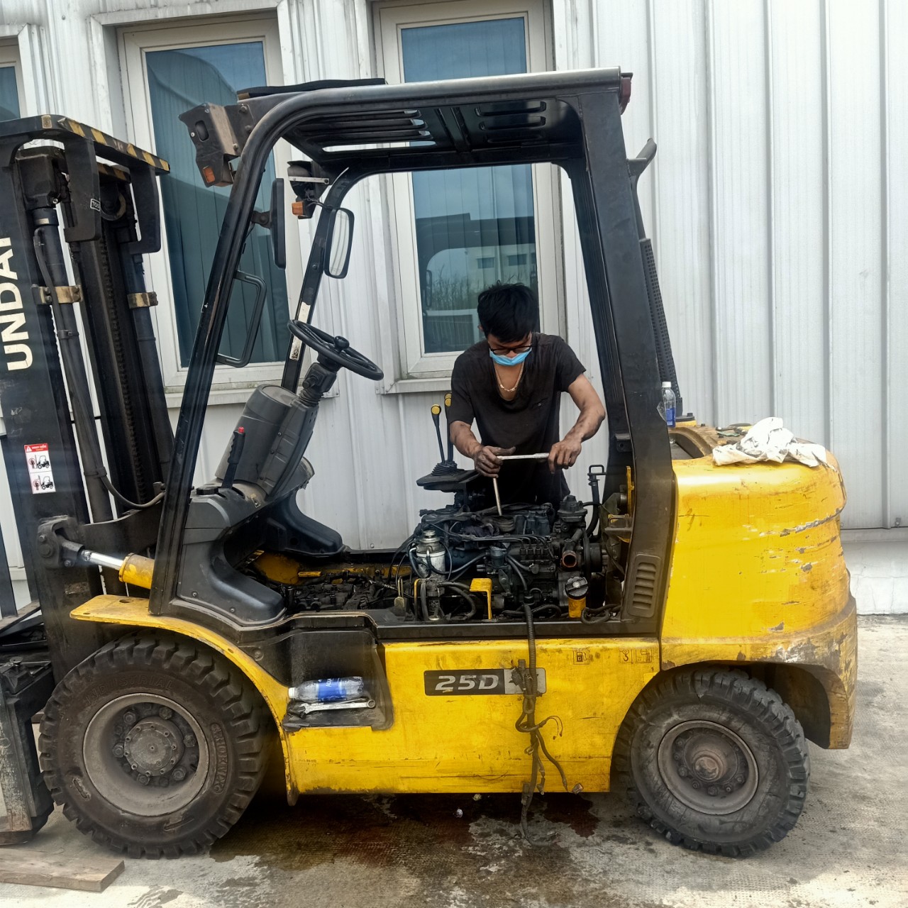 sửa chữa xe nâng ở Hà Nội uy tín – Gọi ngay 0377791333 