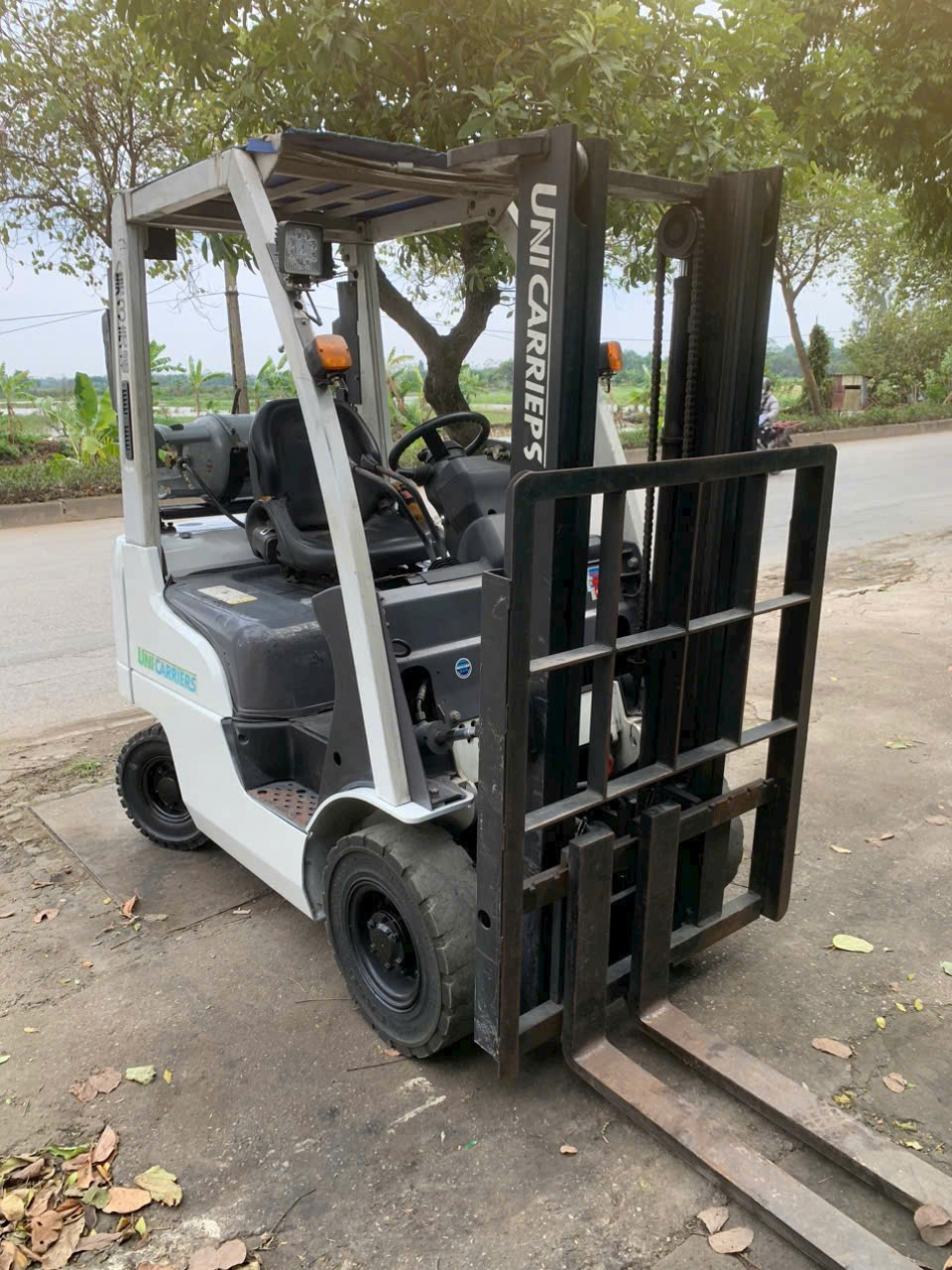 Mua Xe Nâng Dầu 1.5 Tấn TCM Giá Tốt, Độ Bền Cao Tại Xe Nâng 365