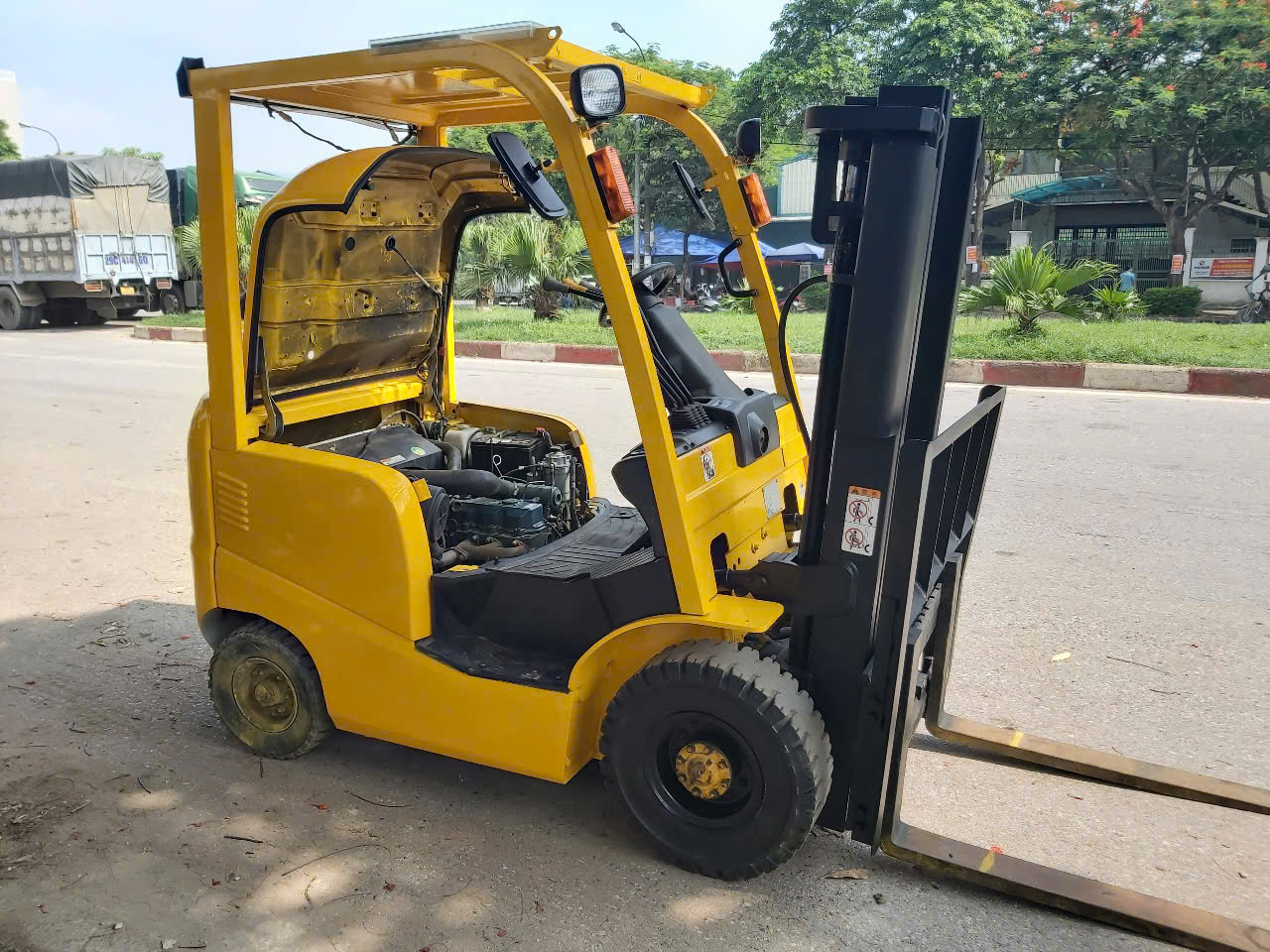 Bảo Dưỡng Và Sửa Chữa Xe Nâng Dầu 1.5 Tấn TCM Chuyên Nghiệp (1)