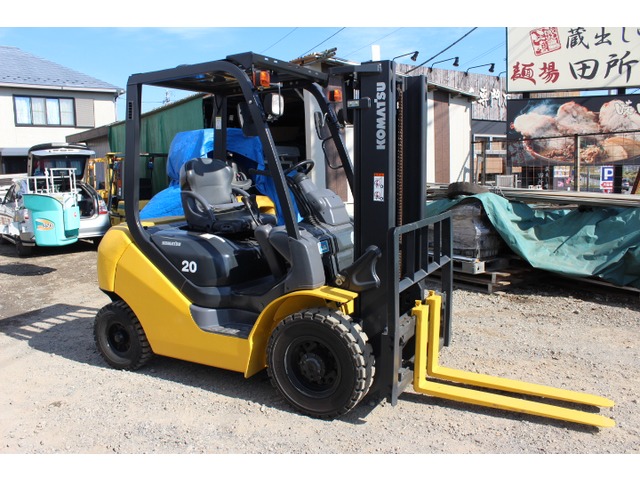 Tại Sao Xe Nâng Komatsu Lại Có Độ Bền Đáng Kinh Ngạc Theo Thời Gian (2)